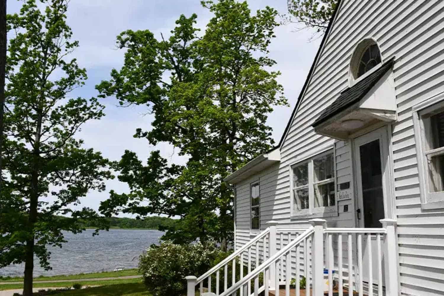 Golf Courses Near Waldenwoods Resort: The Perfect Pairing with Cottage Rentals in Howell, MI